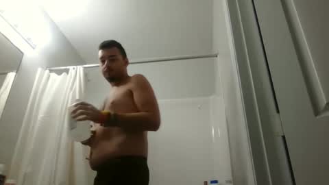 Snapshot of flboyz chatting on October 2025 05:33:01 PM The Rain-Bro online show from October 2025 05:33:01 PM