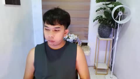 fletcher_dior23 online show from November 2025 12:48:01 PM