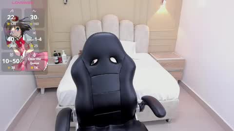   FLEUR   online show from April 2026 12:30:02 PM