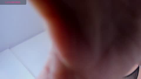 Snapshot of fleurgreco chatting on June 2026 12:28:02 PM FLEUR online show from June 2026 12:28:02 PM
