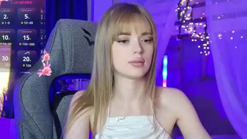 Snapshot of flexyfoxy chatting on August 2026 10:25:01 AM Flexyfoxy online show from August 2026 10:25:01 AM