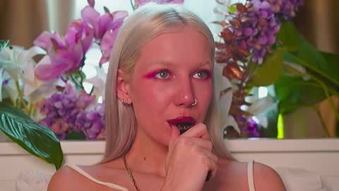 Snapshot of flexylover_ chatting on December 2025 11:08:01 AM Im nude naked fuck lovense online show from December 2025 11:08:01 AM