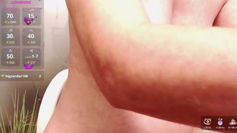 Snapshot of flirtysecretary123 chatting on November 2025 02:06:01 PM flirtysecretary123 online show from November 2025 02:06:01 PM