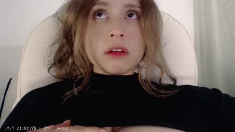 Snapshot of flor3citarockera chatting on December 2025 12:27:01 AM flor3citarockera online show from December 2025 12:27:01 AM