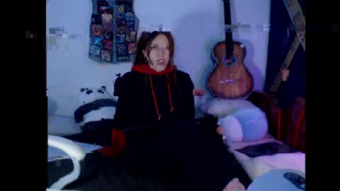 flor3citarockera online show from April 2026 03:39:01 PM