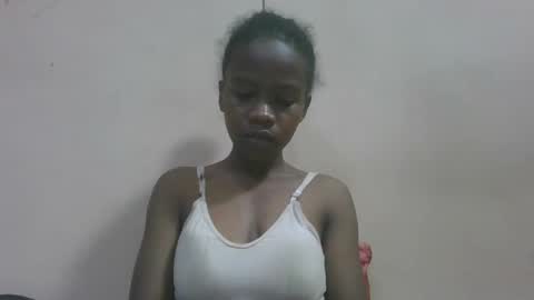 Snapshot of flora48230522373 chatting on April 2026 04:27:01 AM flora48230522373 online show from April 2026 04:27:01 AM