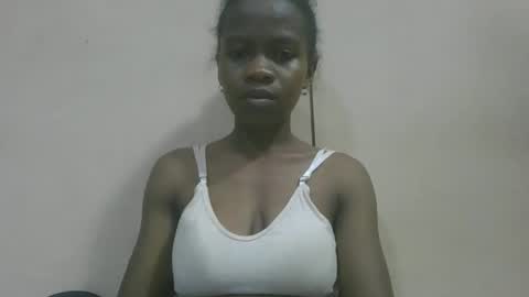 Snapshot of flora48230522373 chatting on May 2026 05:07:02 PM flora48230522373 online show from May 2026 05:07:02 PM