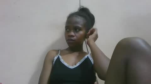 Snapshot of flora48230522373 chatting on May 2026 08:06:01 PM flora48230522373 online show from May 2026 08:06:01 PM