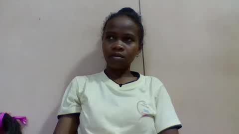 Snapshot of flora48230522373 chatting on May 2026 08:18:01 AM flora48230522373 online show from May 2026 08:18:01 AM