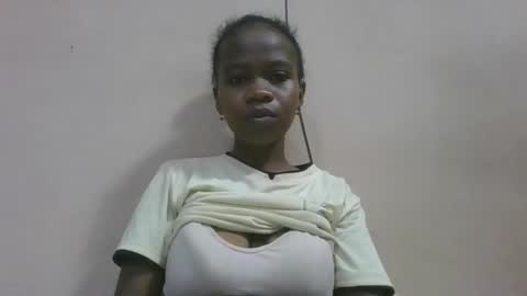 Snapshot of flora48230522373 chatting on May 2026 02:31:01 AM flora48230522373 online show from May 2026 02:31:01 AM