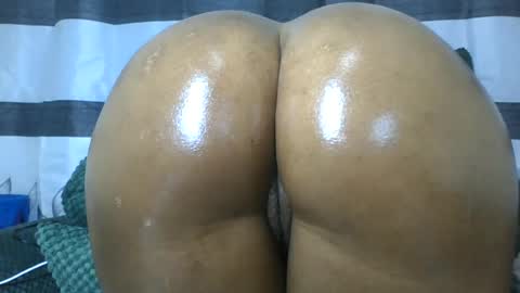 Snapshot of flora_fantasy chatting on June 2026 04:49:02 PM fantasy online show from June 2026 04:49:02 PM