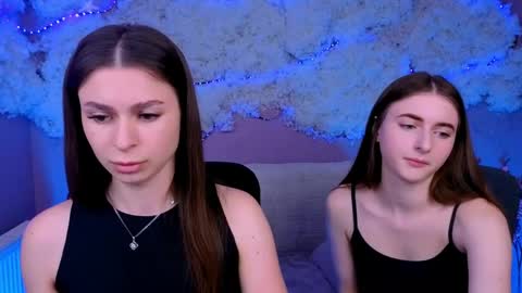 Snapshot of flora_ri chatting on May 2026 09:28:01 AM just ask me online show from May 2026 09:28:01 AM
