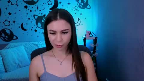 Snapshot of flora_ri chatting on June 2026 10:15:01 AM just ask me online show from June 2026 10:15:01 AM