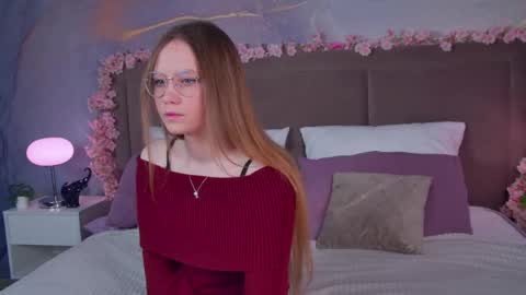 Snapshot of floralarsson chatting on May 2026 03:35:02 AM hey there guys im Flora no not the one from WInx. But I love magical stuff and especially I love nature. I dont know I thin online show from May 2026 03:35:02 AM