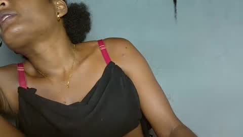 Snapshot of florencia011 chatting on February 2025 11:13:01 PM florencia011 online show from February 2025 11:13:01 PM