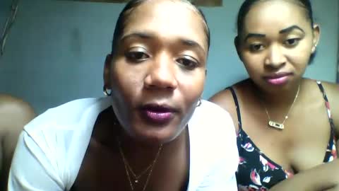 Snapshot of florencia011 chatting on February 2025 04:41:02 PM florencia011 online show from February 2025 04:41:02 PM