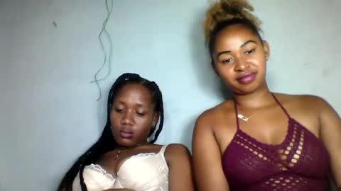 Snapshot of florencia011 chatting on February 2025 07:05:02 PM florencia011 online show from February 2025 07:05:02 PM