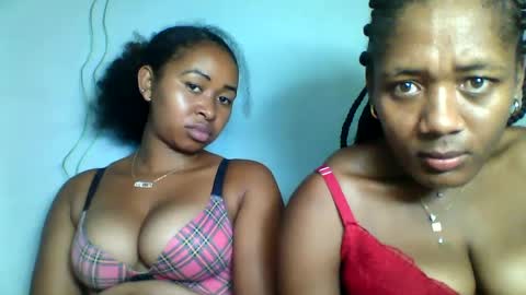 Snapshot of florencia011 chatting on February 2025 09:14:01 PM florencia011 online show from February 2025 09:14:01 PM