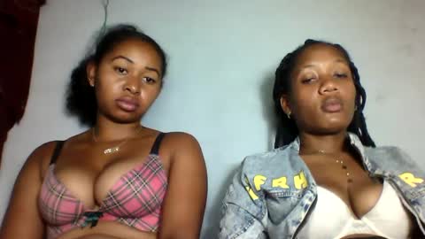 Snapshot of florencia011 chatting on February 2025 01:11:02 AM florencia011 online show from February 2025 01:11:02 AM