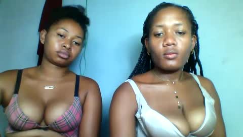 Snapshot of florencia011 chatting on February 2025 02:30:01 PM florencia011 online show from February 2025 02:30:01 PM