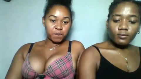 Snapshot of florencia011 chatting on February 2025 10:31:01 PM florencia011 online show from February 2025 10:31:01 PM