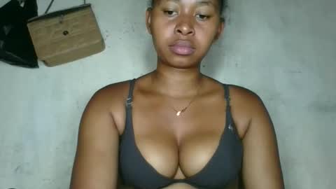 Snapshot of florencia011 chatting on November 2025 09:42:02 AM florencia011 online show from November 2025 09:42:02 AM