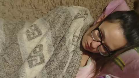 Snapshot of flowercandydoll chatting on December 2024 10:01:02 PM say meow and send tip online show from December 2024 10:01:02 PM