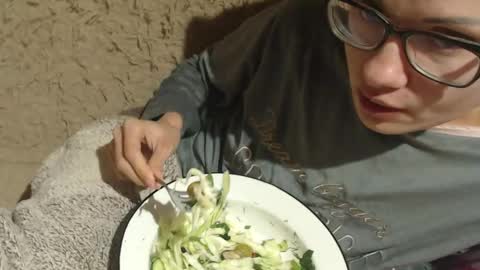 Snapshot of flowercandydoll chatting on December 2024 10:03:02 PM say meow and send tip online show from December 2024 10:03:02 PM