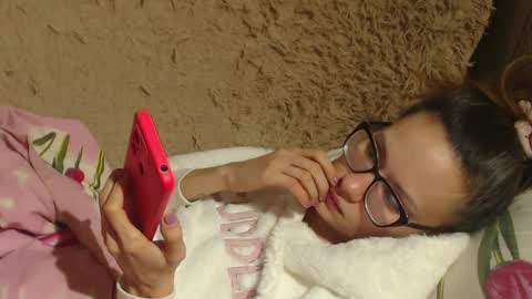 Snapshot of flowercandydoll chatting on December 2024 10:13:02 PM say meow and send tip online show from December 2024 10:13:02 PM