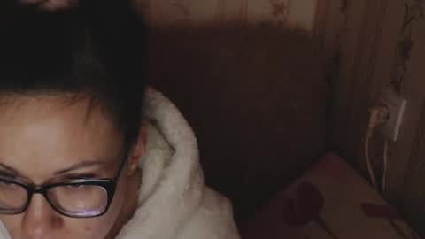 Snapshot of flowercandydoll chatting on December 2024 10:28:01 AM say meow and send tip online show from December 2024 10:28:01 AM