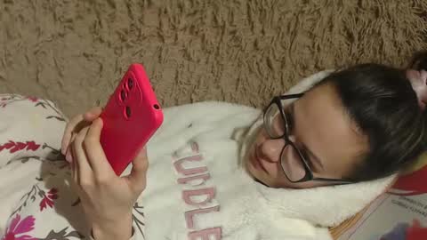 Snapshot of flowercandydoll chatting on February 2025 06:29:02 PM say meow and send tip online show from February 2025 06:29:02 PM