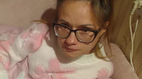 Snapshot of flowercandydoll chatting on September 2025 05:07:02 PM say meow and send tip online show from September 2025 05:07:02 PM