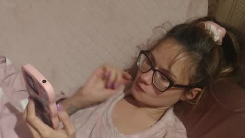 Snapshot of flowercandydoll chatting on October 2025 07:15:02 PM say meow and send tip online show from October 2025 07:15:02 PM