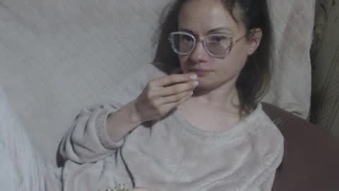Snapshot of flowercandydoll chatting on April 2026 06:53:02 PM say meow and send tip online show from April 2026 06:53:02 PM