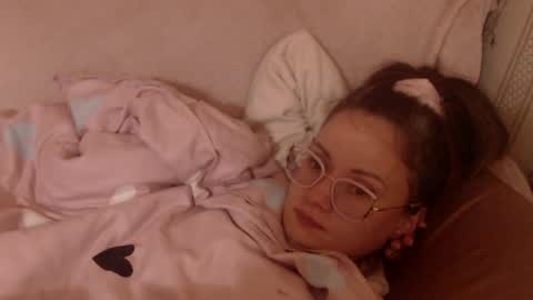 Snapshot of flowercandydoll chatting on April 2026 10:58:01 PM say meow and send tip online show from April 2026 10:58:01 PM