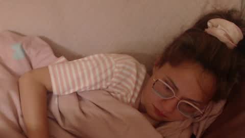 Snapshot of flowercandydoll chatting on June 2026 09:20:02 PM say meow and send tip online show from June 2026 09:20:02 PM