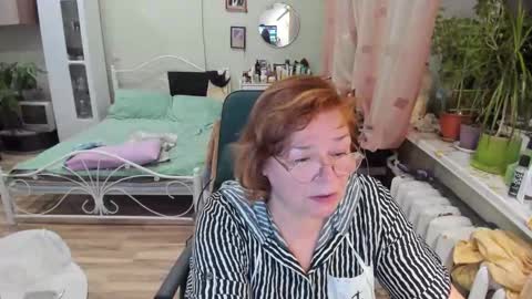 Flowerlower online show from February 2026 06:56:02 PM