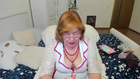 Flowerlower online show from May 2026 06:09:01 PM