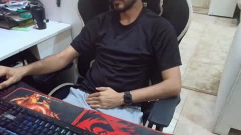 Snapshot of flowthefun chatting on June 2026 09:36:02 PM flowthefun online show from June 2026 09:36:02 PM