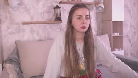 Snapshot of fluffy_hat chatting on November 2025 11:02:01 AM Fluffy and Krut online show from November 2025 11:02:01 AM