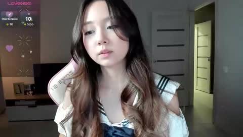 Snapshot of fluffy_rose chatting on February 2026 12:10:02 PM Rose online show from February 2026 12:10:02 PM