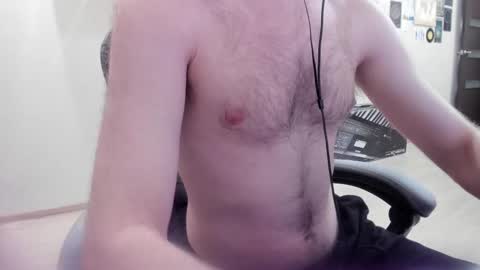 Snapshot of fluffycat_ chatting on February 2025 09:15:02 PM fluffycat online show from February 2025 09:15:02 PM