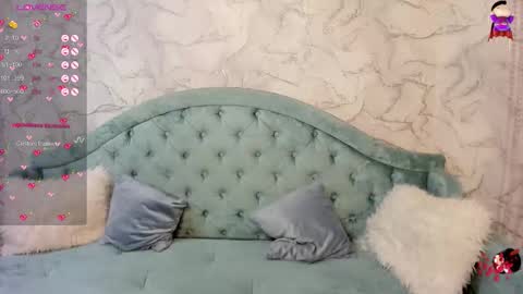 Lina online show from November 2025 11:38:02 PM