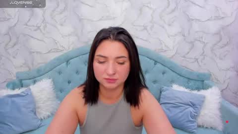 Snapshot of flufyfoxx chatting on July 2026 12:13:01 AM Lina online show from July 2026 12:13:01 AM
