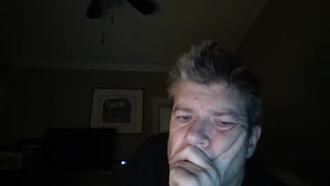 Snapshot of fluidconscience chatting on December 2024 07:05:01 AM FluidConscience online show from December 2024 07:05:01 AM