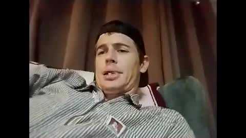 Snapshot of flybuy2525 chatting on September 2025 12:05:01 AM flybuy2525 online show from September 2025 12:05:01 AM