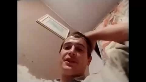 Snapshot of flybuy2525 chatting on November 2025 05:15:02 PM flybuy2525 online show from November 2025 05:15:02 PM