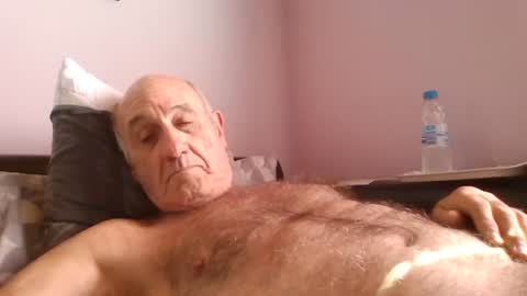 Snapshot of follador1001 chatting on July 2026 01:30:01 PM follador1001 online show from July 2026 01:30:01 PM