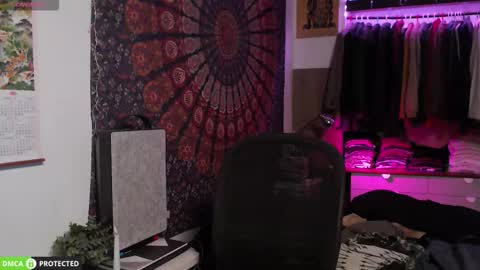 Snapshot of folleti7 chatting on November 2025 09:03:02 PM Folleti online show from November 2025 09:03:02 PM