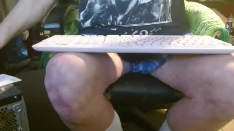 Snapshot of fooman103 chatting on April 2026 03:05:01 AM Fooman1007 online show from April 2026 03:05:01 AM